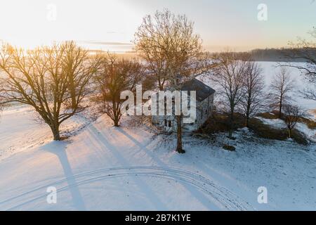 63895-17513 veduta aerea di Pleasant Grove Church all'alba in inverno Marion Co. Il Foto Stock