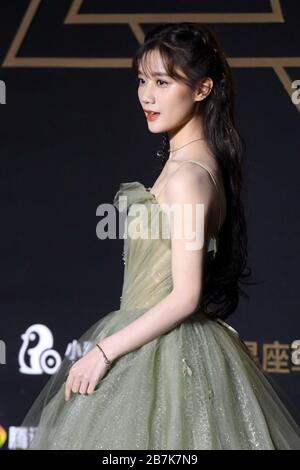 L'attrice taiwanese Ivy Chen Yi-han partecipa al Tencent Video All Star Awards 2019 a Pechino, Cina, 28 dicembre 2019. Foto Stock