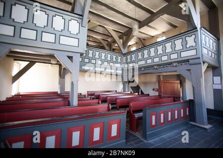 Edificio della chiesa a graticcio, ex cappella scolastica di Mannus Riedesel, 1703, Sassenhausen, Bad Berleburg, Germania, Europa Foto Stock