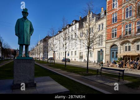 Copenaghen, Danimarca, Carl Frederik Tietgen dello scultore Rasmus Andersen statua a Sankt Annæ Foto Stock