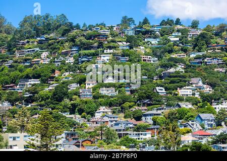 Hillside alloggi residenziali in California, Stati Uniti Foto Stock