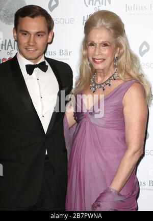 Nov 17, 2017 - Londra, Inghilterra, Regno Unito - Chain of Hope Gala Ball 2007, Grosvenor House - Red Carpet Arrivi Foto spettacoli: Georgia Arianna, Lady Colin Camp Foto Stock