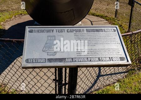 Hampton, VA/USA-Marzo 1,2020: Una replica della capsula di prova Mercury all'Air Power Park di Hampton, Virginia. Foto Stock