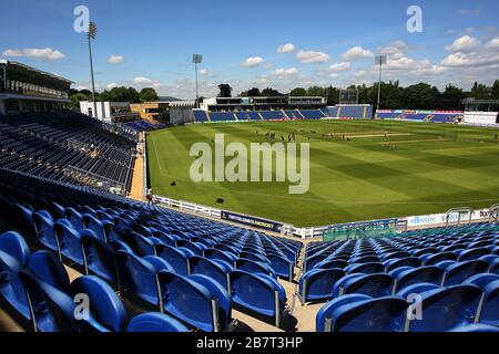 Vista generale dello stadio SSE SWALEC prima dell'inizio del gioco Foto Stock