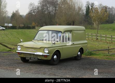 Un pulmino Commer Imp 1966. Foto Stock