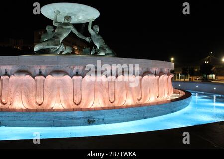 triton fontana a la valletta (malta) Foto Stock