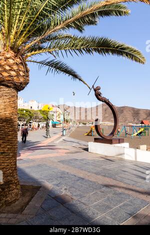 Una scultura di Nettuno? Sul lungomare di Gran Tarajal, sulla costa orientale dell'isola delle Canarie di Fuerteventura Foto Stock