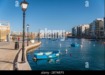 St Julian's Bay, Malta Foto Stock