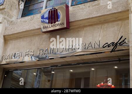 Bordeaux , Aquitaine / Francia - 10 17 2019 : Baillardran negozio canelés pasticceria logo su boutique café Foto Stock