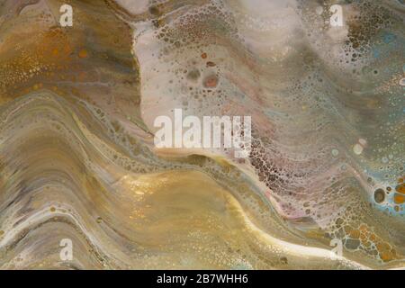 Sfondo di vernice marmorante marrone. Pittura di tessitura astratta Foto Stock