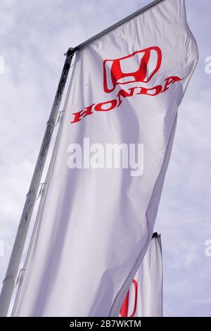 Bordeaux , Aquitaine / Francia - 10 27 2019 : Honda segno negozio bandiera automobili logo ingresso negozio concessionaria auto Foto Stock