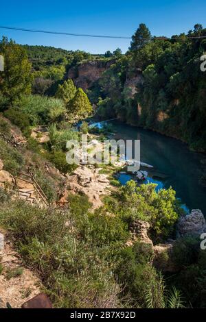 Il Gorgo de la Escalera è una splendida area naturale vicino ad Anna dove appare come un grande canyon scolpito dalle acque del fiume. È acces Foto Stock