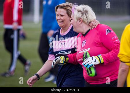 Calcio femminile a Ebbw vale, Galles. Foto Stock