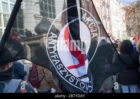 Antifascista a Gdansk, Polonia. 8 Marzo 2020 © Wojciech Strozyk / Alamy Stock Photo Foto Stock