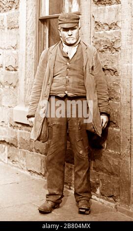 Workman, Burnley, Lancashire, primi del 1900 Foto Stock