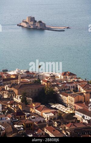 Nauplia. Penisola del Peleponese. Golfo Argolico. Mare di Egean, Mediterraneo. Grecia (Hellas), Europa. Foto Stock