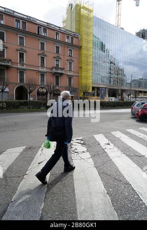 Viale Monza, lifestyle, COVID 19, Corona Virus, Milano, Lombardia, Italia, Europa Foto Stock