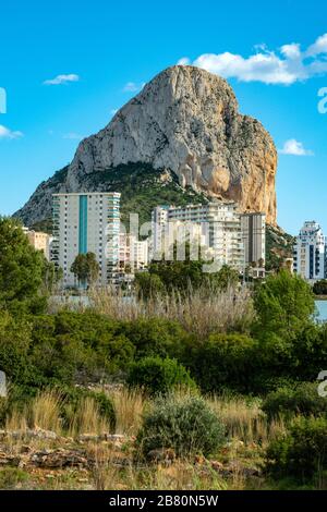 Il picco roccioso del Penon d'Ifach, Calpe, Calp, Costa Blanca, Spagna Foto Stock