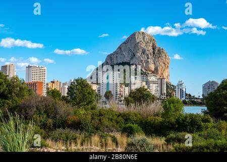 Il picco roccioso del Penon d'Ifach, Calpe, Calp, Costa Blanca, Spagna Foto Stock