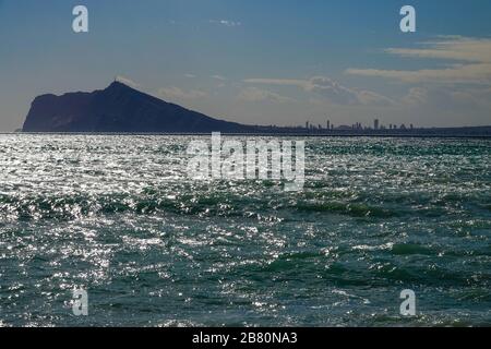 Il picco roccioso del Penon d'Ifach, Calpe, Calp, Costa Blanca, Spagna Foto Stock