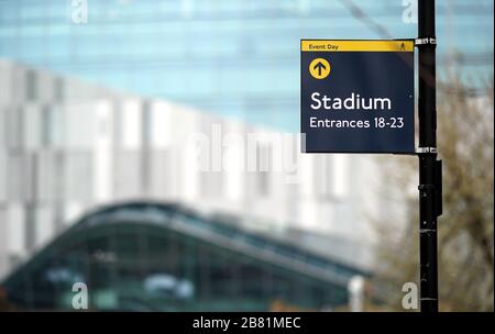 Vista generale del Tottenham Hotspur Stadium, sede del Tottenham Hotspur FC. Il calcio professionistico in Inghilterra non riprenderà prima del 30 aprile a causa della pandemia di coronavirus. Una dichiarazione della Premier League, dell’EFL e della Football Association, insieme al gioco professionale delle donne, alla Professional Footballers’ Association e alla League Managers’ Association hanno confermato l’estensione della sospensione. Foto Stock