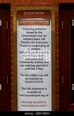 Cheltenham, Regno Unito. 19 marzo 2020. Coronavirus britannico, Covid-19, l'Everyman Theatre a Cheltenham, Inghilterra, che si è chiuso a causa di distanza sociale e autoisolamento richiesto dal governo britannico durante la pandemia di coronavirus. Credito: Andrew Higgins/Thousand Word Media Ltd/Alamy Live News Foto Stock