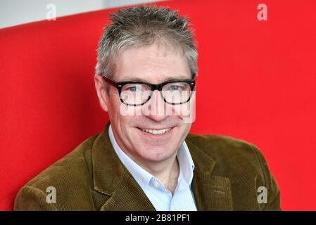 Il Professor David Bailey, Professor of Industrial Strategy presso la Aston Business School di Birmingham. Professore di Economia aziendale presso la Birmingham Business School dell'Università di Birmingham. È stato fotografato nel campus dell'Aston University. Foto Stock