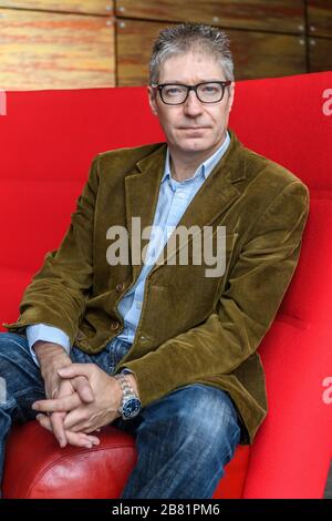 Il Professor David Bailey, Professor of Industrial Strategy presso la Aston Business School di Birmingham. Professore di Economia aziendale presso la Birmingham Business School dell'Università di Birmingham. È stato fotografato nel campus dell'Aston University. Foto Stock