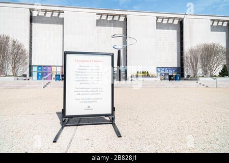 Smithsonian Museum of American History è stato chiuso a seguito delle distanze sociali dalla Pandemia COVID-19. Foto Stock