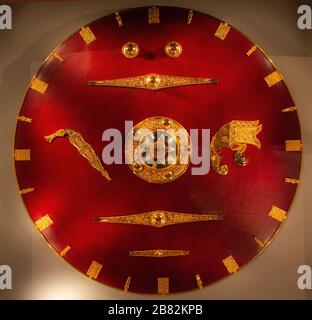 Sutton Hoo Treasure casco Shield Suffolk anglo saxon re Foto Stock