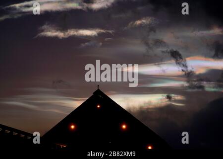 Nuvola stratosferica polare su Húsavík Foto Stock