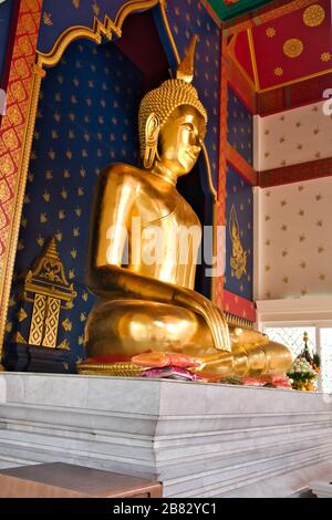 Wat Saket, il Tempio del Monte d'Oro, punto di riferimento del viaggio di Bangkok, Thailandia. Foto Stock