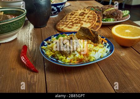 Riso bianco Basmati Shah Jahan Pulao, cucina Awadhi, piatti indiani tradizionali assortiti, vista dall'alto. Foto Stock