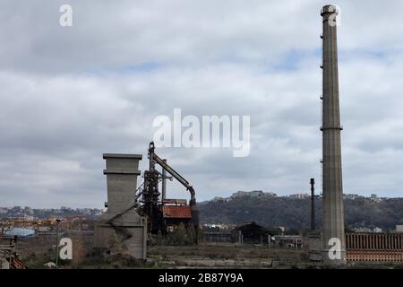 Bagnoli - Area industriale dismessa dal pontile nord Foto Stock