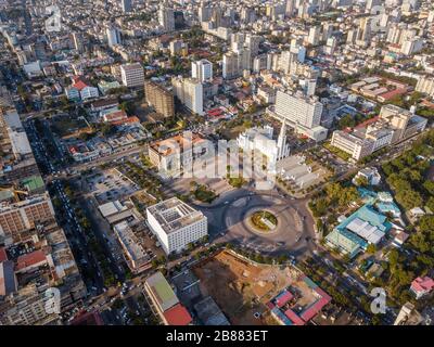 Veduta aerea di Piazza dell'Indipendenza a Maputo, capitale del Mozambico Foto Stock