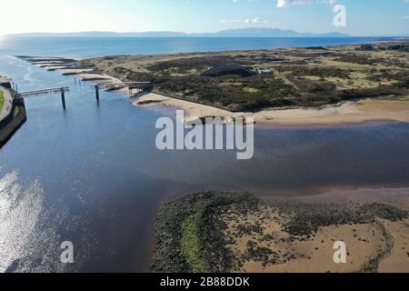 Veduta aerea del drone dell'attrazione abbandonata della grande idea Irvine Foto Stock