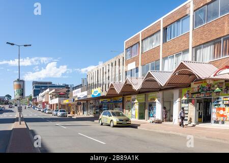 Gwamile Street nel centro della città, Mbabane, Regno di Eswatini (Swaziland) Foto Stock