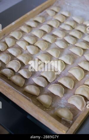 La struttura è un gran numero di vareniks di farina di grano Foto Stock