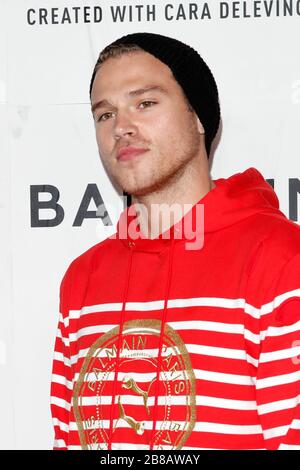 21 novembre 2019, Los Angeles, CA, Stati Uniti d'America: LOS ANGELES - 21 NOVEMBRE: Matthew Noszka al 'PUMA x Balmain- creato con Cara Delevingne' LA Launch Event presso il Milk Studios il 21 novembre 2019 a Los Angeles, CA (Credit Image: © Kay Blake/ZUMA Wire) Foto Stock