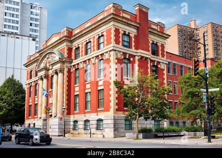 Giugno, 2018 - Montreal, Canada: Edificio storico della scuola di belle arti (ecol des beaux Arts) a Montreal, Quebec, Canada. Foto Stock