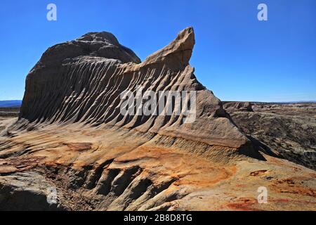 Il paesaggio moonlike della Foresta pietrificata nei pressi di Sarmiento, Patagonia/Argentina Foto Stock