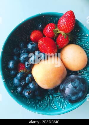 Piatto di frutta per la colazione Foto Stock