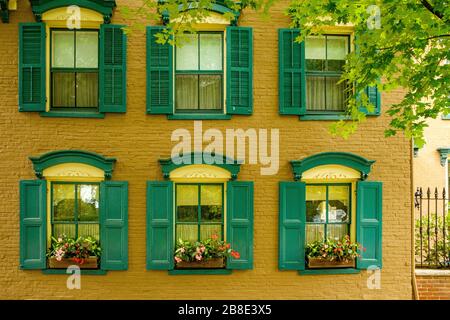 Casa cittadina convertita, 532 Walnut Street, Hollidaysburg, Pennsylvania Foto Stock