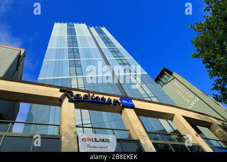 Radisson Blu Hotel, Bristol City, Bristol County, Inghilterra, Regno Unito Foto Stock