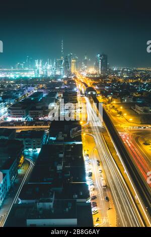 Vista dall'ultimo piano dello skyline di Dubai - Emirati Arabi Uniti Foto Stock