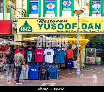 Kasturi Walk un mercato all'aperto adiacente al mercato centrale Kuala Lumpur Malesia. Foto Stock