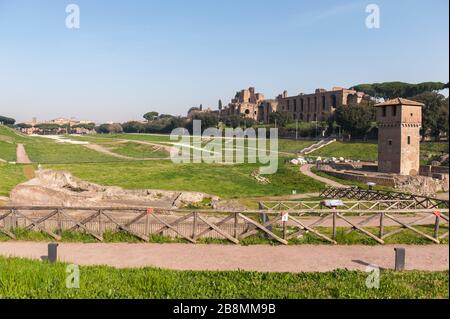 Roma, 21/03/2020: Capitale italiana dal virus Corona. Circo massimo. © Andrea Sabbadini Foto Stock