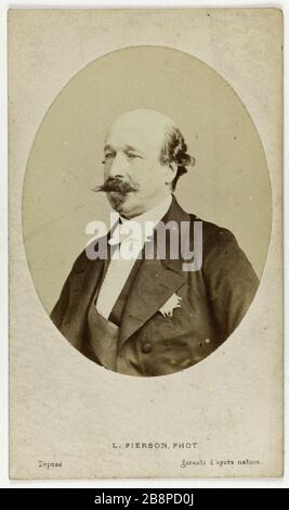 Ritratto di Charles Louis Joseph Demorny, Duca di Morny (1811-1865), ufficiale, industriale, politico ed ambasciatore. Ritratto di Charles Louis Joseph Demorny, duc de Morny (1811-1865), officier, industriel, homme politique et ambasciatore. Carte de visite (recto). Tirage sur papier albuminé. 1860-1890. Photographie de Carjat & Cie Paris, musée Carnavalet. Foto Stock