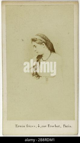 Ritratto di Leonide Leblanc, (1842-1894), (attrice) Ritratto di Léonide Leblanc (1842-1894), attrice. Carte de visite. Entre 1860 e 1890. Photographie d'Erwin frères. Parigi, musée Carnavalet. Foto Stock