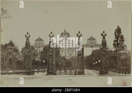 INGRESSO PORTA DEL PARC MONCEAU Grille de l'entrée du parc Monceau, Parigi (VIIIème arr.), 1860-80. Parigi, Musée Carnavalet. Foto Stock